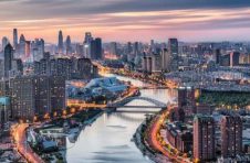 “津乐购”助力促消费 津城市民乐享夏日夜市