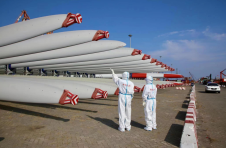 塘沽边检站护航“中国造”海上风电叶片走出国门